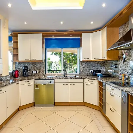 Casa Do Monte Villa *